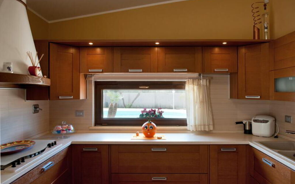 Villa Taranta: Autunno, Cucina, Estate, Primavera