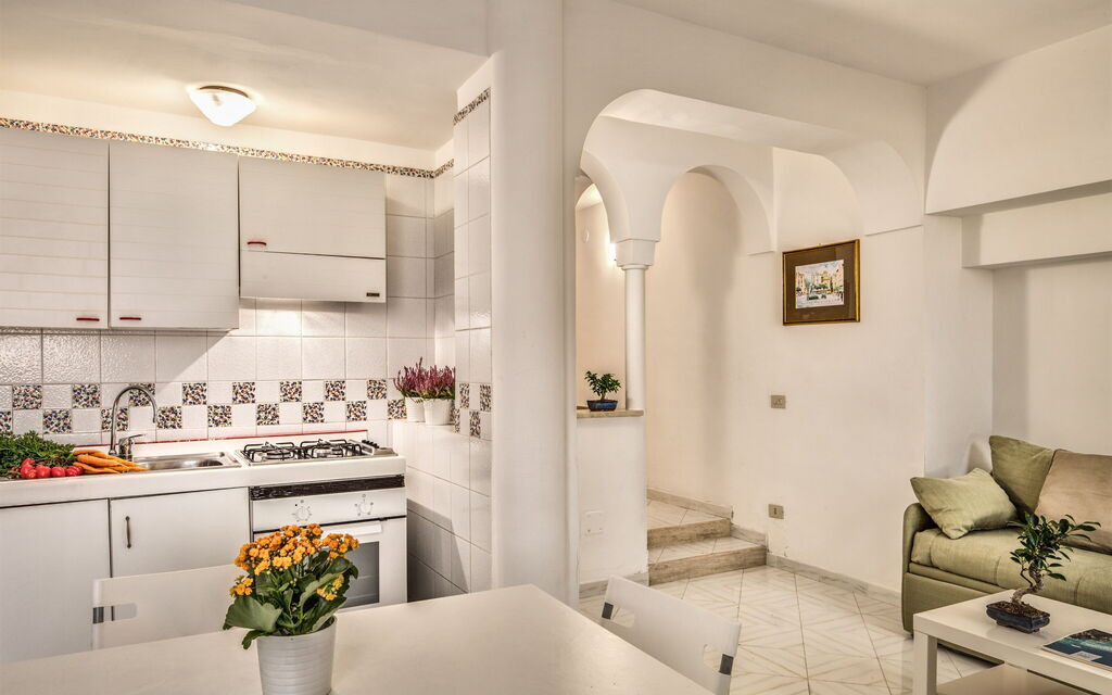 Blue-wave Experience Resort - : Autumn, Kitchen, Living Room, Spring, Summer