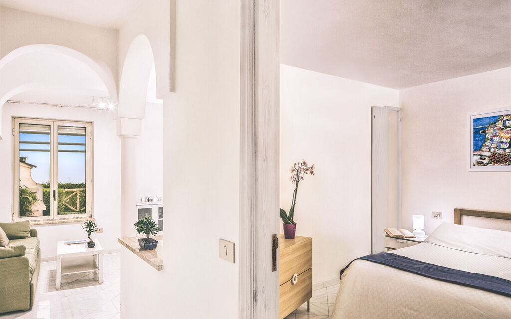 Blue-wave Experience Resort - : Autumn, Bedroom, Spring, Summer