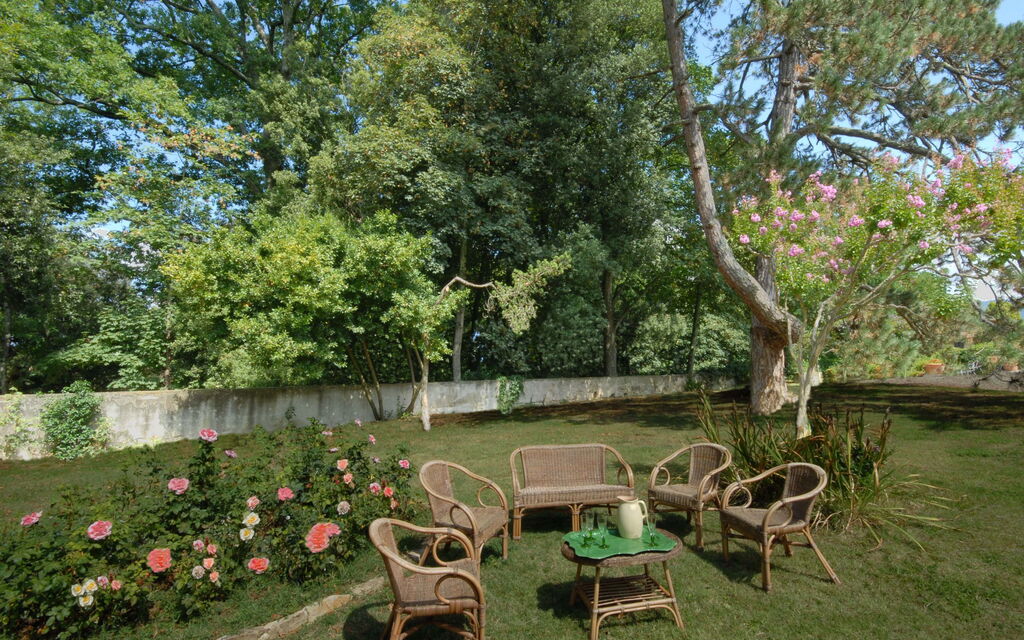 Villa i Delfini: Giardino