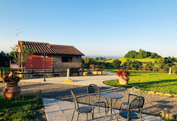Agriturismo i Colli: Building Exterior