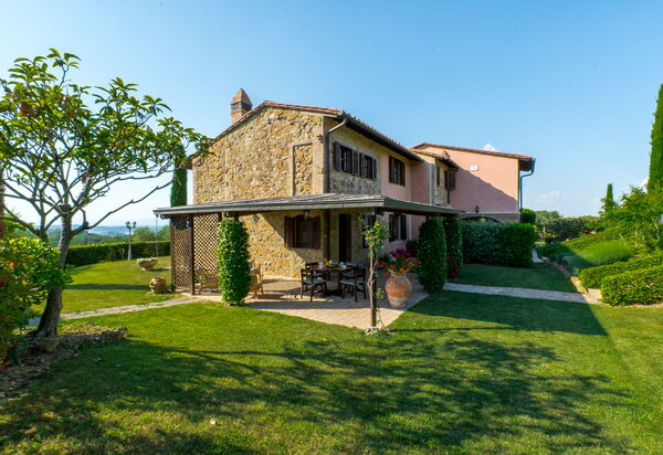 Agriturismo i Colli: Building Exterior