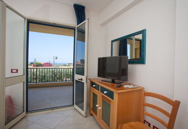 Baraka Apartments: Autumn, Room Detail, Spring, Summer