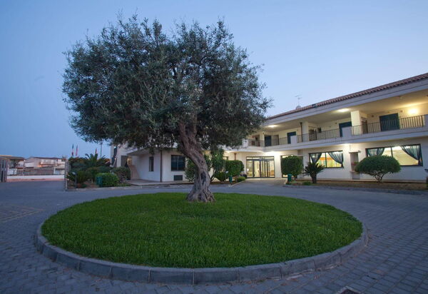 Baraka Apartments: Autunno, Estate, Esterni, Primavera