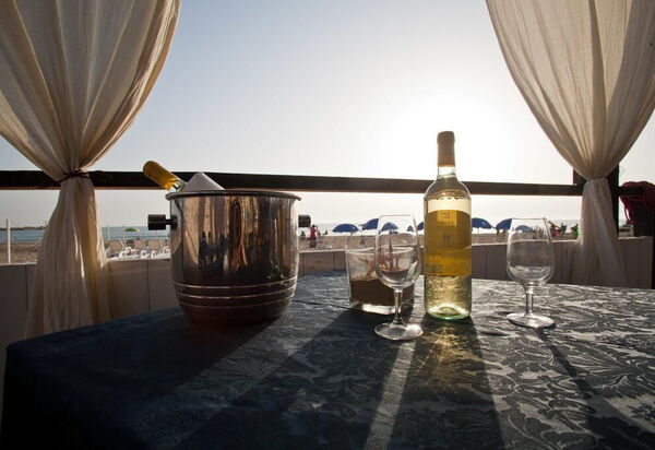 Baraka Apartments: Amenities, Autumn, Spring, Summer