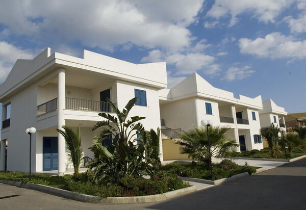 Baraka Apartments: Autumn, Building Exterior, Spring, Summer