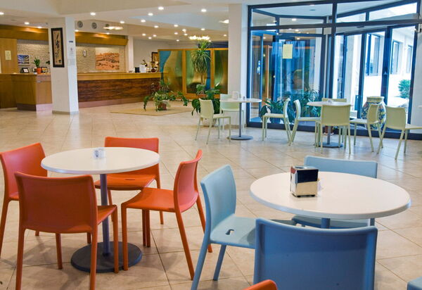 Baraka Apartments: Autunno, Estate, Primavera, Servizi