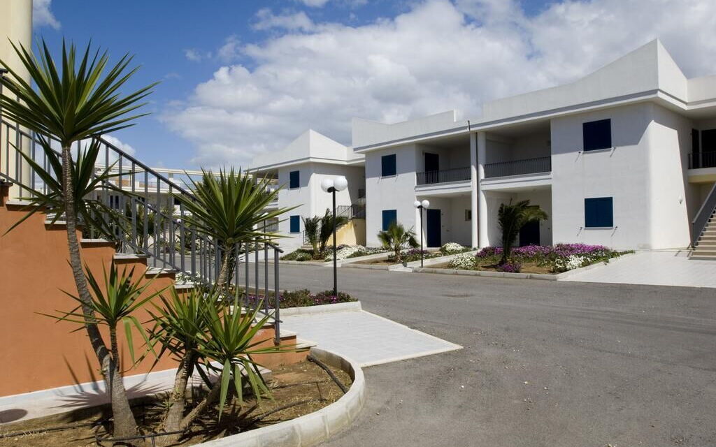 Baraka Apartments: Autunno, Estate, Esterni, Primavera