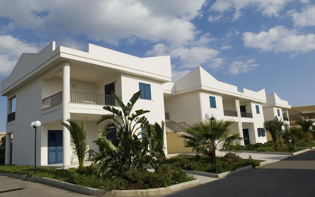 Baraka Apartments: Autumn, Building Exterior, Spring, Summer