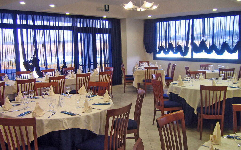 Baraka Apartments: Autunno, Estate, Primavera, Servizi