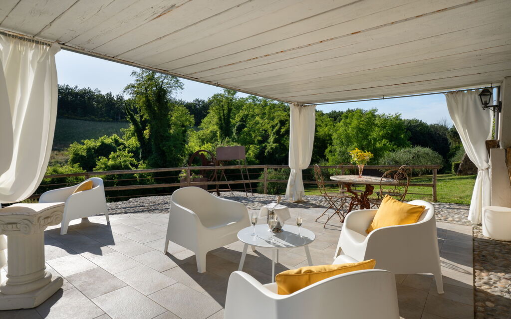 Villa Tramonto: Autumn, Balcony / Terrace / Patio, Garden, Spring, Summer