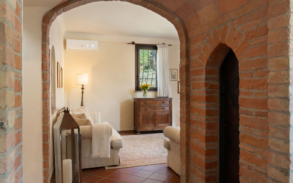 Villa Tramonto: Autumn, Living Room, Spring, Summer