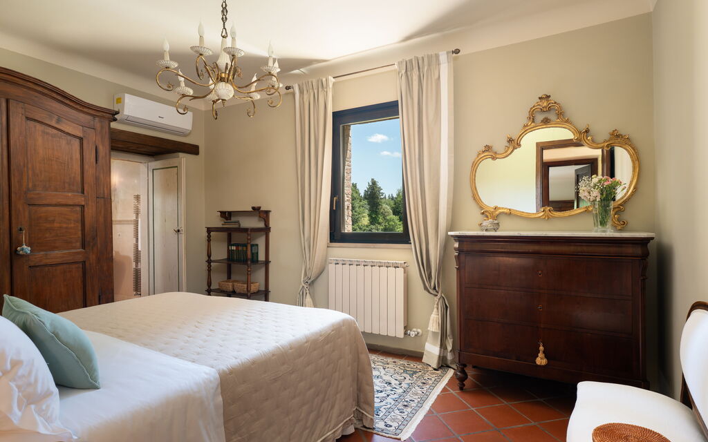 Villa Tramonto: Autumn, Bedroom, Spring, Summer