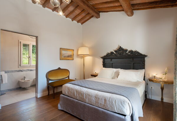 Villa Noemi: Autunno, Camera da letto, Caratteristiche, Dettagli della stanza, Estate, Primavera