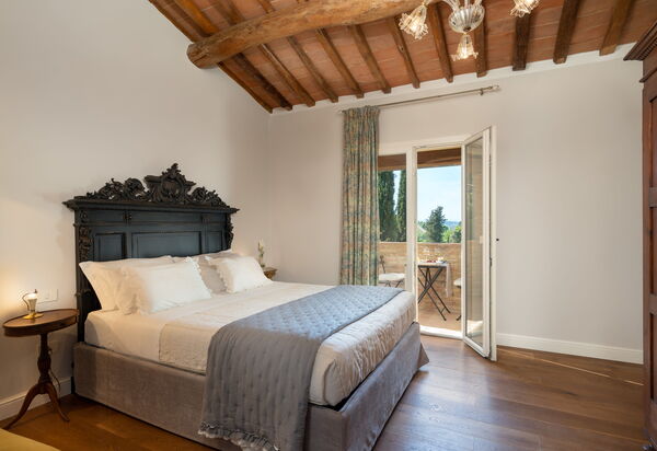 Villa Noemi: Autunno, Camera da letto, Caratteristiche, Dettagli della stanza, Estate, Primavera