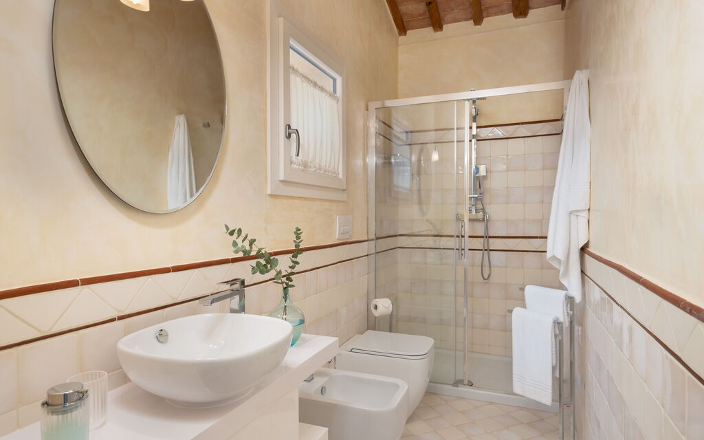 Villa Noemi: Autunno, Bagno, Caratteristiche, Dettagli della stanza, Estate, Primavera