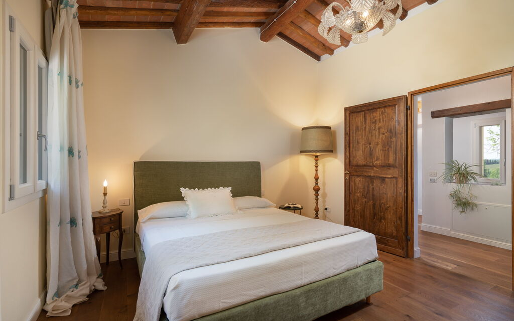 Villa Noemi: Autunno, Camera da letto, Caratteristiche, Dettagli della stanza, Estate, Primavera