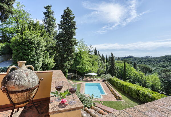 Villa Sunshine: Autunno, Estate, Piscina, Primavera