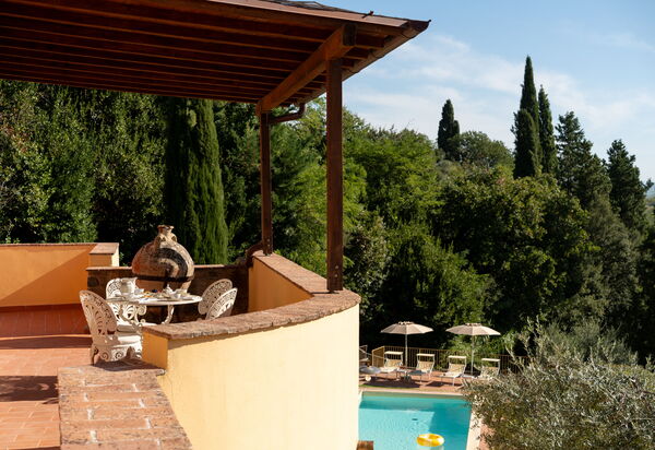 Villa Sunshine: Autumn, Scenic View, Spring, Summer