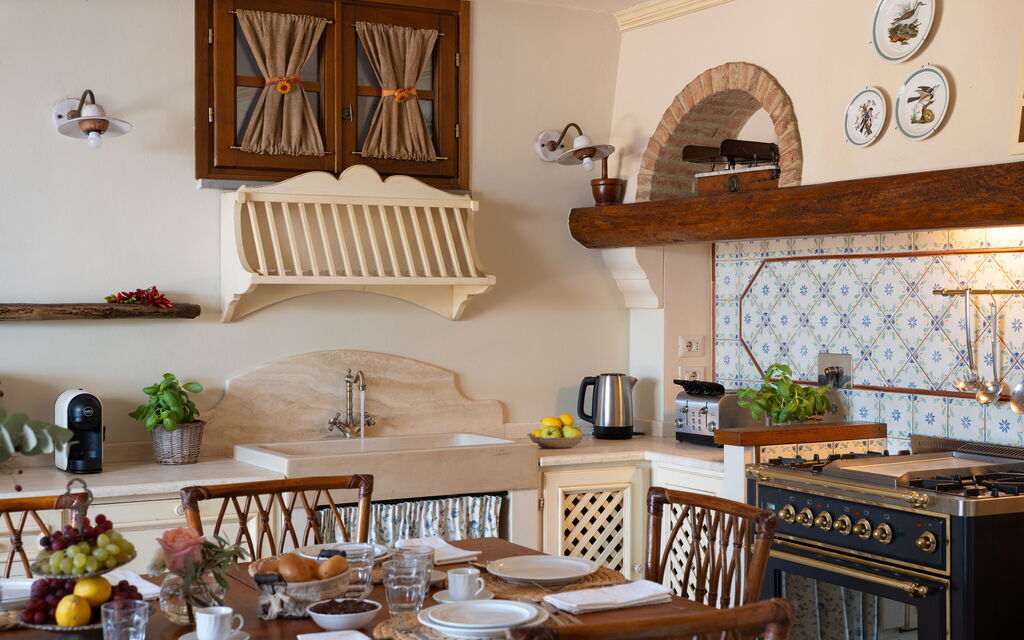 Villa Sunshine: Autunno, Cucina, Estate, Primavera, Sala da pranzo