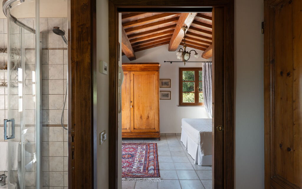 Villa Sunshine: Autunno, Bagno, Estate, Primavera
