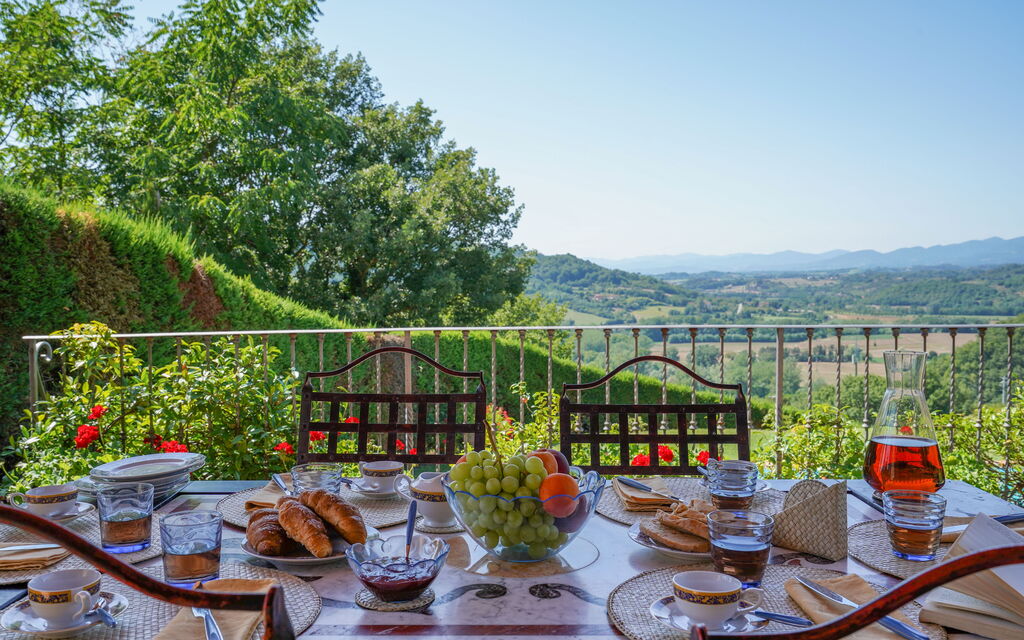 Villa Stefano: Balcony / Terrace / Patio