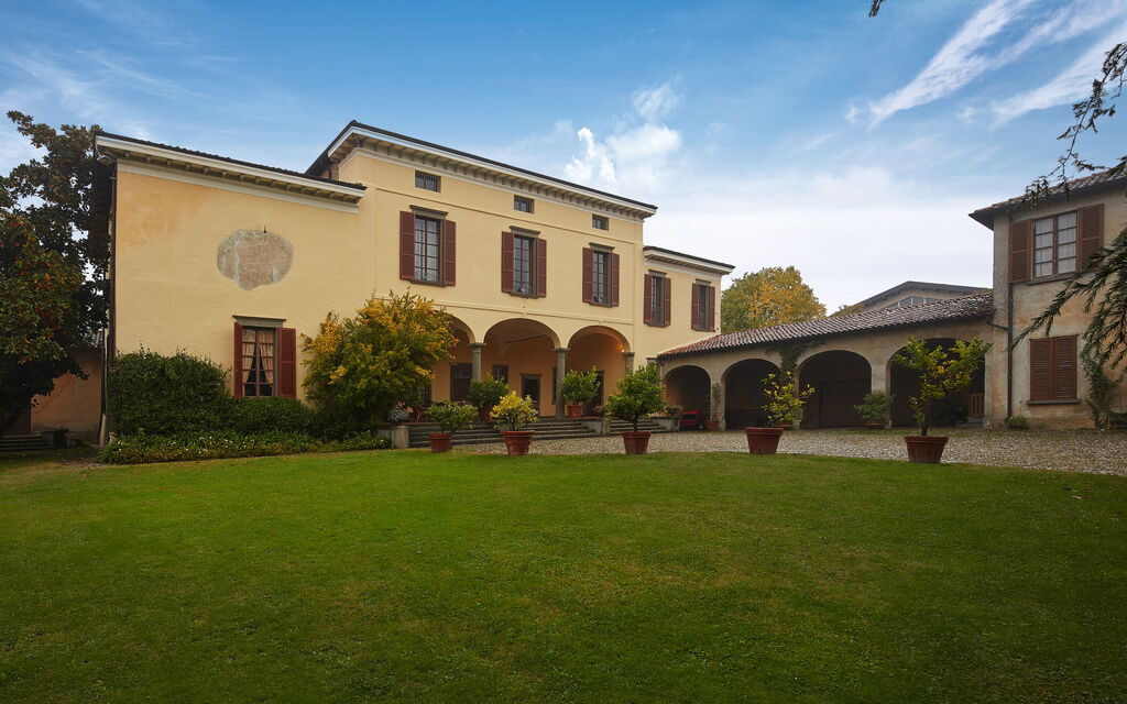 Villa Franciacorta: all'aperto, Autunno, Caratteristiche, Estate, Esterni, Giardino, Primavera