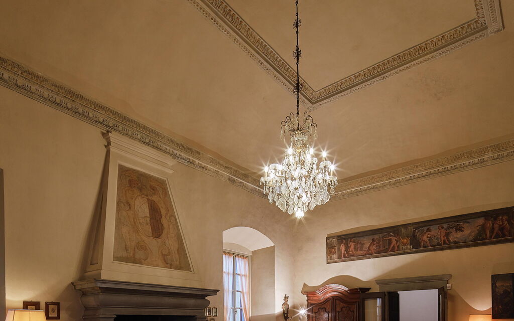 Villa Franciacorta: Autunno, Caratteristiche, Dettagli della stanza, Estate, Primavera, Soggiorno