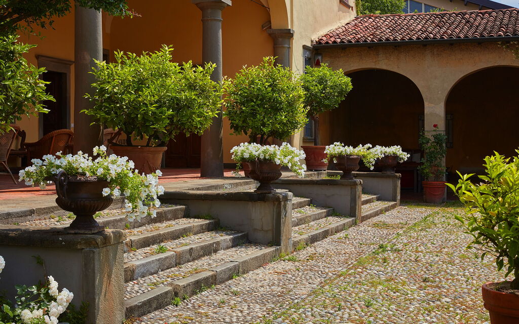 Villa Franciacorta: all'aperto, Autunno, Caratteristiche, Estate, Esterni, Giardino, Primavera