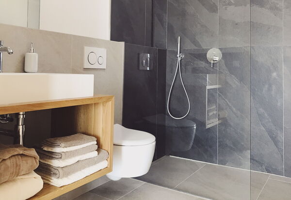 Villa D'ocra: Amenities, Autumn, Bathroom, Room Detail, Spring, Summer