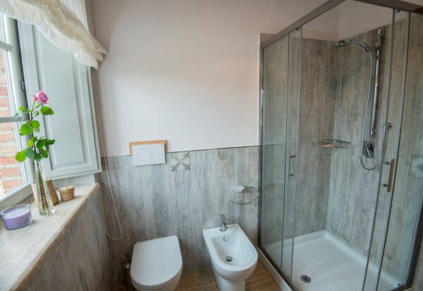 Villa Rugiada: Autunno, Bagno, Caratteristiche, Dettagli della stanza, Estate, Primavera