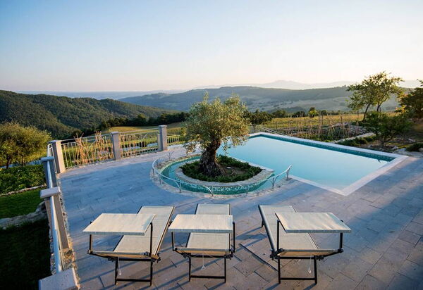 Villa Rugiada: Autunno, Caratteristiche, Estate, Esterni, Giardino, Piscina, Primavera, Vista Panoramica