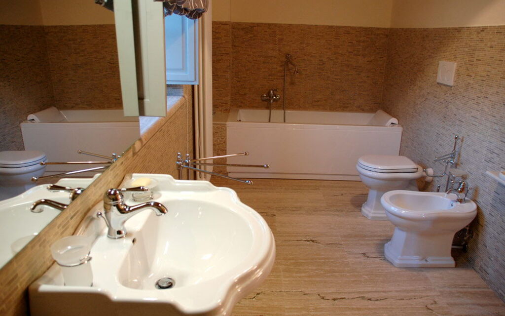 Villa Rugiada: Autunno, Bagno, Caratteristiche, Dettagli della stanza, Estate, Primavera