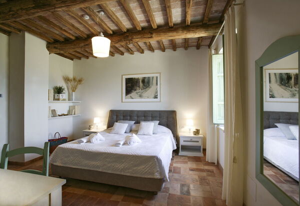 Villa Irene: Autunno, Camera da letto, Caratteristiche, Dettagli della stanza, Estate, Primavera