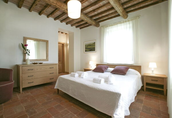 Villa Irene: Autunno, Camera da letto, Caratteristiche, Dettagli della stanza, Estate, Primavera