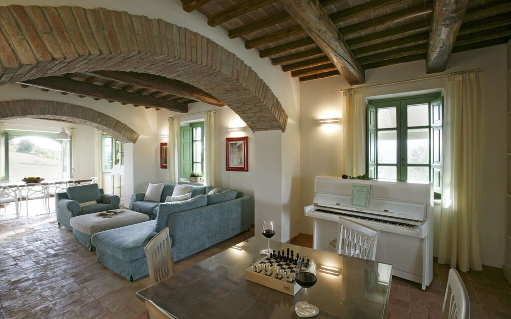 Villa Irene: Autunno, Caratteristiche, Dettagli della stanza, Estate, Primavera, Soggiorno