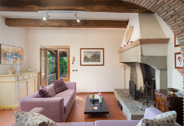 Il Mulino Di Vogognano - Subbiano, Private Pool, Jacuzzi, Wifi, Tuscany: Autunno, Caratteristiche, Dettagli della stanza, Estate, Primavera, Soggiorno