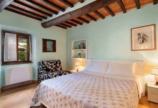 Villa Olivi - Subbiano, Toscana, Pool And Nature: Autunno, Camera da letto, Caratteristiche, Dettagli della stanza, Estate, Primavera