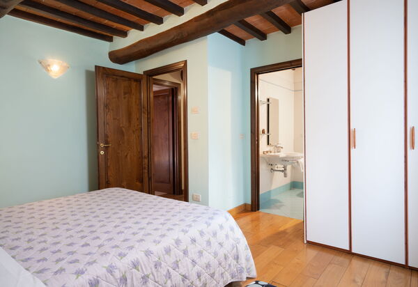 Villa Olivi - Subbiano, Toscana, Pool And Nature: Autunno, Camera da letto, Caratteristiche, Dettagli della stanza, Estate, Primavera