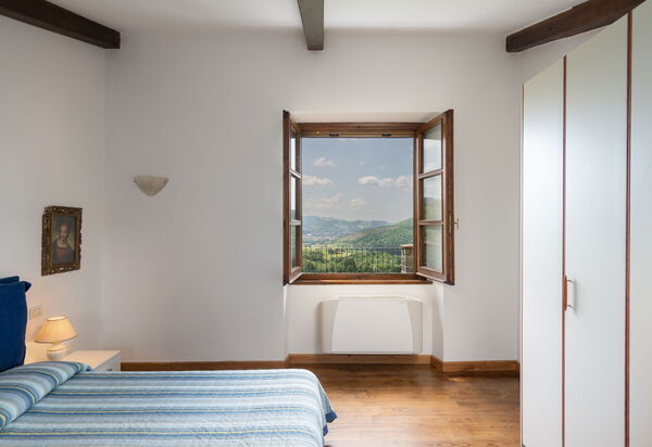 Villa Olivi - Subbiano, Toscana, Pool And Nature: Autunno, Camera da letto, Caratteristiche, Dettagli della stanza, Estate, Primavera