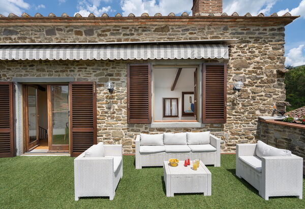 Villa Olivi - Subbiano, Toscana, Pool And Nature: Autunno, Caratteristiche, Estate, Esterni, Giardino, Primavera