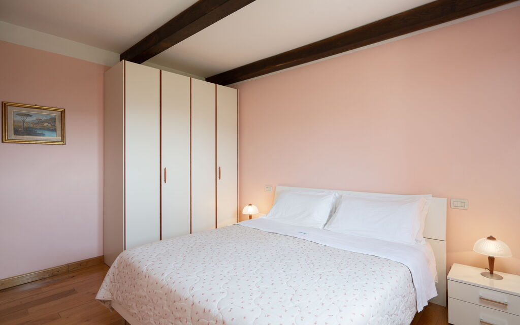 Villa Olivi - Subbiano, Toscana, Pool And Nature: Autunno, Camera da letto, Caratteristiche, Dettagli della stanza, Estate, Primavera