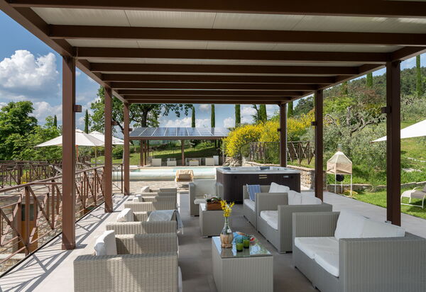 Villa Castelluccio - Arezzo, Toscana: Autunno, Caratteristiche, Estate, Esterni, Giardino, Primavera