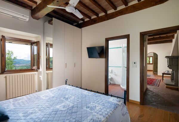 Villa Castelluccio - Arezzo, Toscana: Autunno, Camera da letto, Estate, Primavera