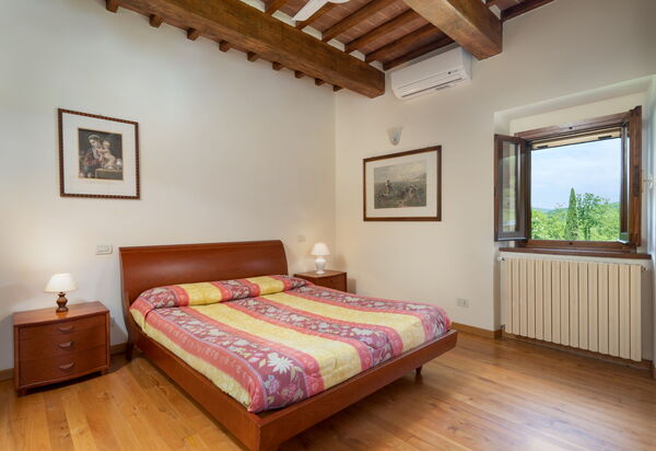 Villa Castelluccio - Arezzo, Toscana: Autunno, Camera da letto, Estate, Primavera