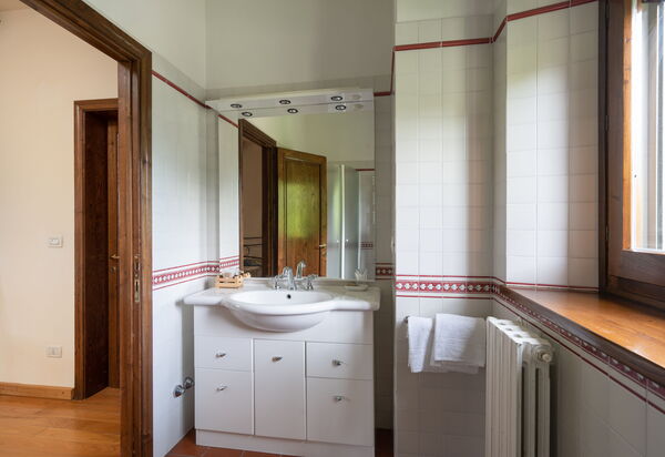 Villa Castelluccio - Arezzo, Toscana: Autunno, Bagno, Estate, Primavera