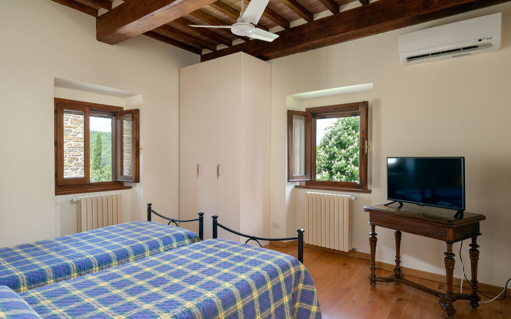 Villa Castelluccio - Arezzo, Toscana: Autumn, Bedroom, Spring, Summer