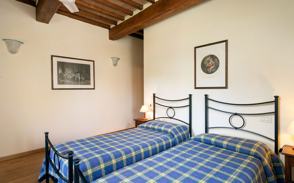 Villa Castelluccio - Arezzo, Toscana: Autumn, Bedroom, Spring, Summer