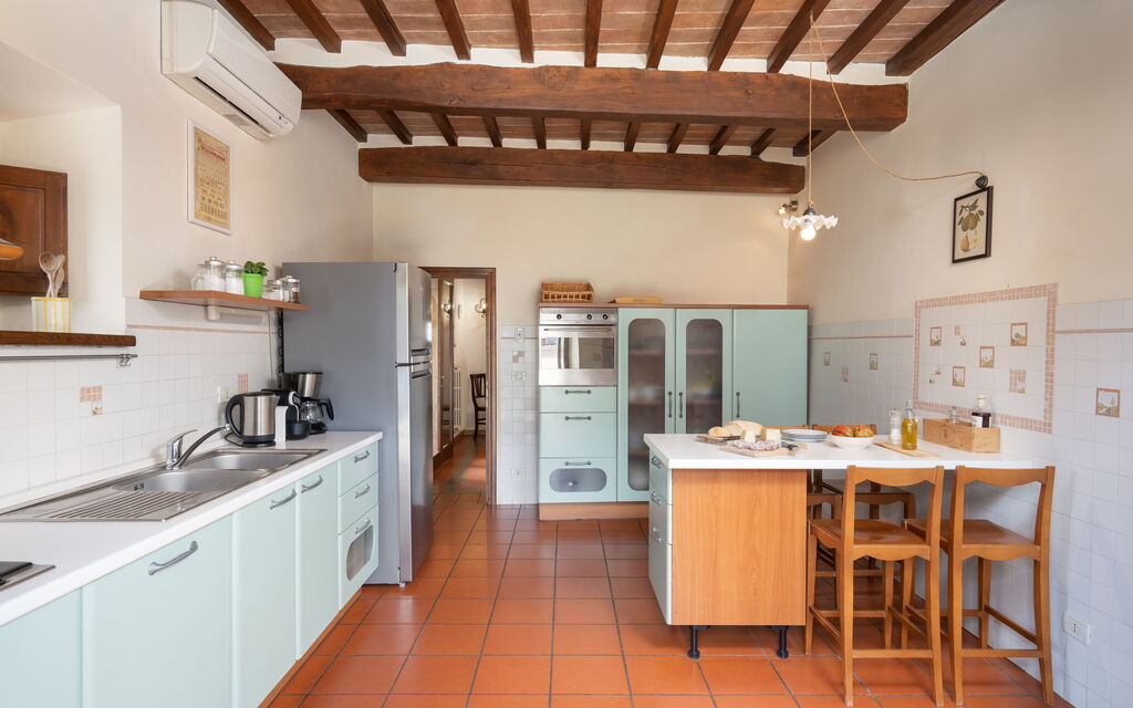 Villa Castelluccio - Arezzo, Toscana: Autumn, Kitchen, Spring, Summer