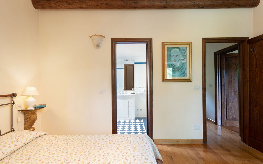 Villa Castelluccio - Arezzo, Toscana: Autumn, Bedroom, Spring, Summer